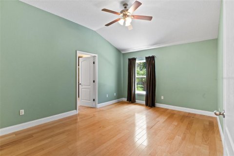 House in Gainesville, Florida 4 bedrooms, 182.09 sq.m. № 1906609 - photo 22