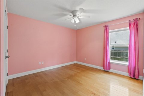 House in Gainesville, Florida 4 bedrooms, 182.09 sq.m. № 1906609 - photo 17