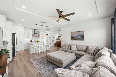 Casa en venta en Wesley Chapel, Florida, 4 dormitorios, 233.09 m2 № 2092568 - foto 14