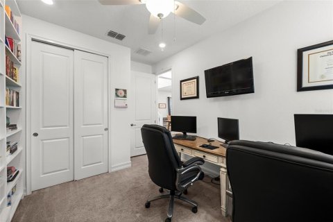 Casa en venta en Wesley Chapel, Florida, 4 dormitorios, 233.09 m2 № 2092568 - foto 16