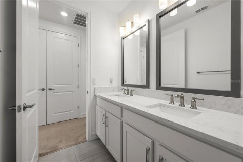 Casa en venta en Wesley Chapel, Florida, 4 dormitorios, 233.09 m2 № 2092568 - foto 29