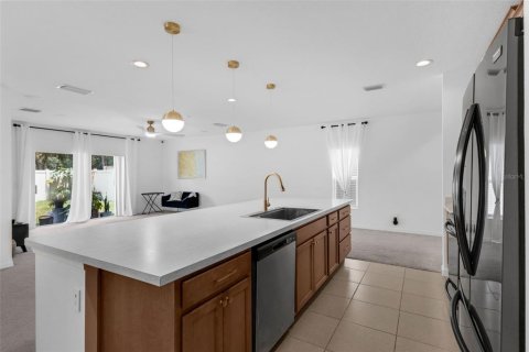 House in Kissimmee, Florida 4 bedrooms, 235.23 sq.m. № 1840346 - photo 6