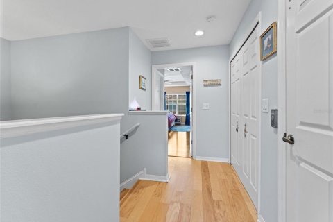 Townhouse in New Port Richey, Florida 3 bedrooms, 158.86 sq.m. № 1883755 - photo 21