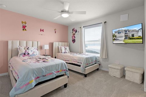 House in Davenport, Florida 8 bedrooms, 374.95 sq.m. № 1908996 - photo 27