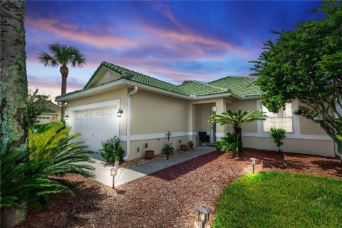 House in DeBary, Florida 2 bedrooms, 132.85 sq.m. № 1385317 - photo 3