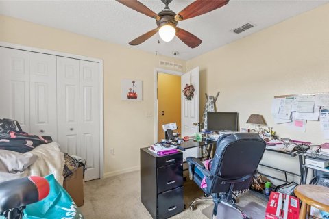 House in Riverview, Florida 4 bedrooms, 277.13 sq.m. № 1757661 - photo 22