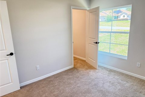 House in Ocala, Florida 4 bedrooms, 167.6 sq.m. № 2100995 - photo 15