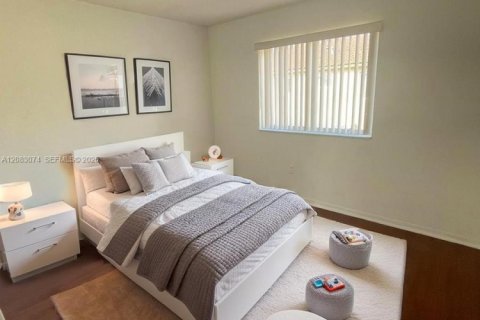 Copropriété à louer à Hialeah, Floride: 3 chambres, 125.42 m2 № 2384812 - photo 11