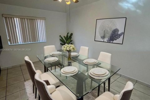 Copropriété à louer à Hialeah, Floride: 3 chambres, 125.42 m2 № 2384812 - photo 5