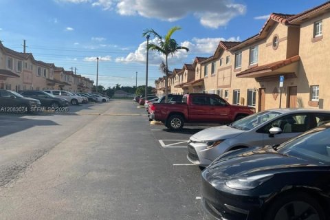 Copropriété à louer à Hialeah, Floride: 3 chambres, 125.42 m2 № 2384812 - photo 16