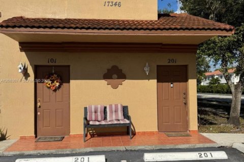 Copropriété à louer à Hialeah, Floride: 3 chambres, 125.42 m2 № 2384812 - photo 2