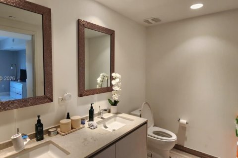 Copropriété à vendre à Miami, Floride: 1 chambre, 70.51 m2 № 2042162 - photo 13