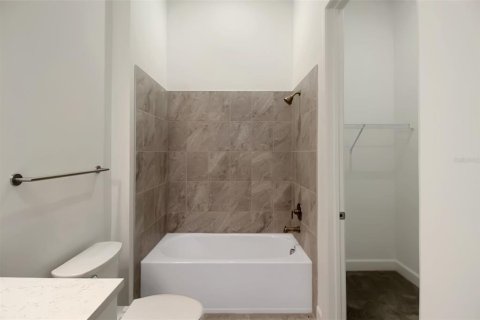 Casa en alquiler en Venice, Florida, 3 dormitorios, 195.65 m2 № 1901137 - foto 8