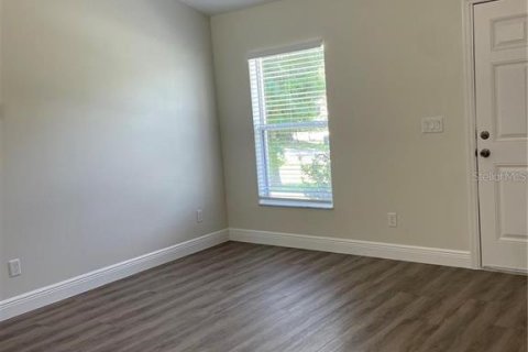 Casa en alquiler en Montverde, Florida, 3 dormitorios, 111.48 m2 № 2277254 - foto 3
