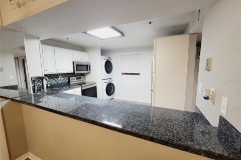 Copropriété à louer à Orlando, Floride: 3 chambres, 122.26 m2 № 1900229 - photo 7