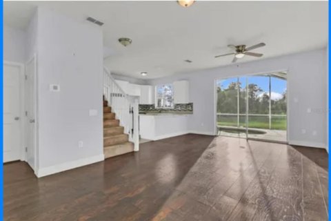Townhouse in Kissimmee, Florida 4 bedrooms, 150.13 sq.m. № 2396412 - photo 2