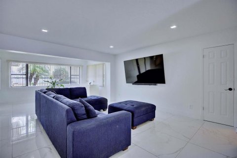 Casa en venta en Sebring, Florida, 3 dormitorios, 174.47 m2 № 2318578 - foto 13