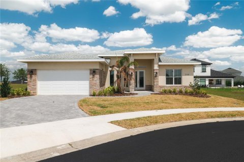 Casa en alquiler en Lake Alfred, Florida, 5 dormitorios, 175.12 m2 № 1635798 - foto 1