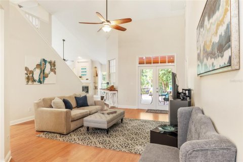 Casa en venta en Winter Park, Florida, 4 dormitorios, 248.23 m2 № 1824630 - foto 14