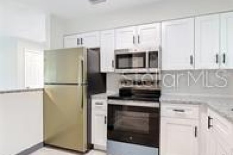 Villa ou maison à vendre à Daytona Beach, Floride: 2 chambres, 85.47 m2 № 2144796 - photo 4