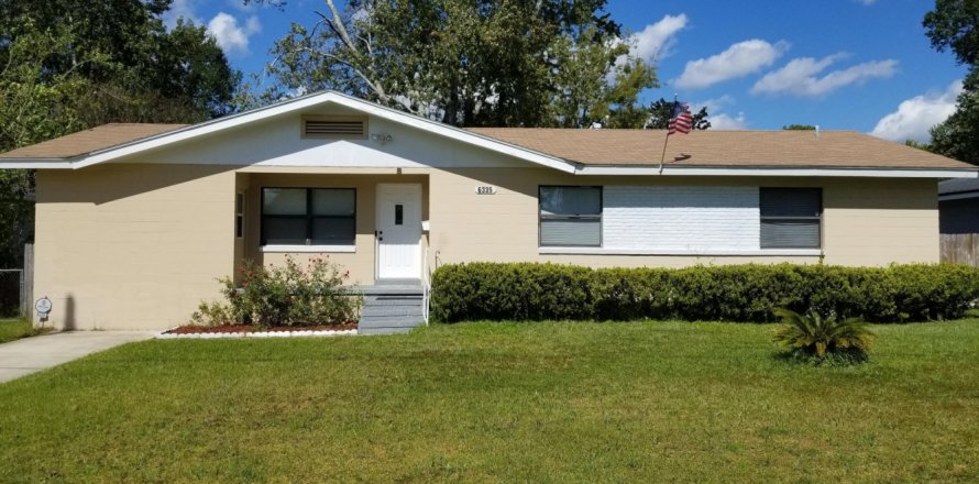 House in Jacksonville, Florida 4 bedrooms, 170.75 sq.m. № 822196