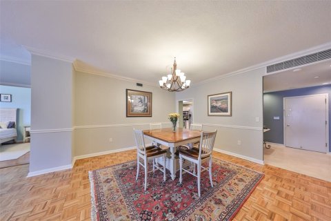 Condo in Saint Petersburg, Florida, 3 bedrooms  № 1788083 - photo 19