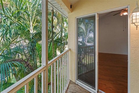 Touwnhouse à vendre à Palm Harbor, Floride: 3 chambres, 178.37 m2 № 2380394 - photo 26