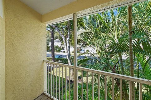 Touwnhouse à vendre à Palm Harbor, Floride: 3 chambres, 178.37 m2 № 2380394 - photo 27