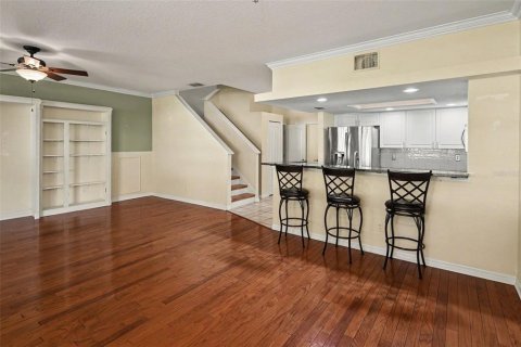 Touwnhouse à vendre à Palm Harbor, Floride: 3 chambres, 178.37 m2 № 2380394 - photo 7