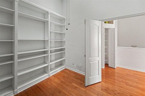 Touwnhouse à vendre à Palm Harbor, Floride: 3 chambres, 178.37 m2 № 2380394 - photo 17
