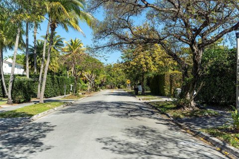 Land in Miami Beach, Florida № 2026400 - photo 3
