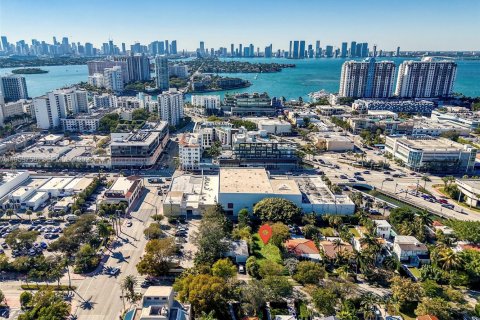 Land in Miami Beach, Florida № 2026400