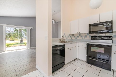 House in Port Charlotte, Florida 3 bedrooms, 124.12 sq.m. № 1624555 - photo 11