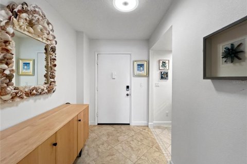 Снять в аренду кондоминиум в Лонгбоут-Ки, Флорида 2 комнаты, 124.12м2, № 1780835 - фото 11