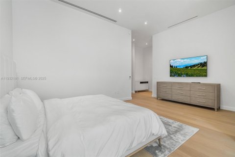 Condo in Miami Beach, Florida, 3 bedrooms  № 1990786 - photo 17