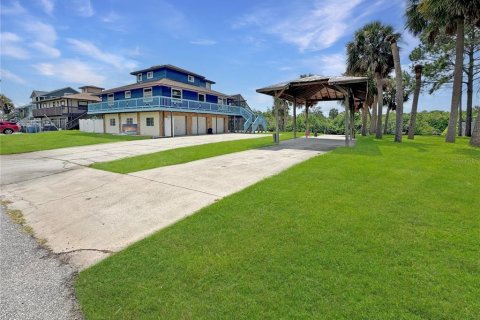 Villa ou maison à louer à Gibsonton, Floride: 3 chambres, 175.4 m2 № 1879353 - photo 5