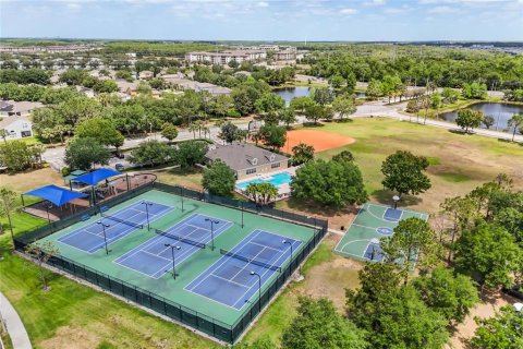 Condo in Orlando, Florida, 2 bedrooms  № 1797397 - photo 25