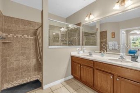 Condo in Orlando, Florida, 2 bedrooms  № 1797397 - photo 13