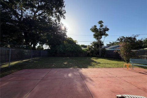 Villa ou maison à vendre à Gulfport, Floride: 2 chambres, 94.11 m2 № 2316566 - photo 22