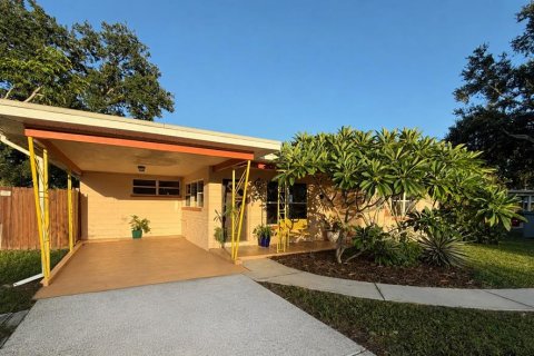 Villa ou maison à vendre à Gulfport, Floride: 2 chambres, 94.11 m2 № 2316566 - photo 11