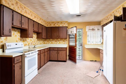House in Ocala, Florida 4 bedrooms, 307.41 sq.m. № 1848487 - photo 8