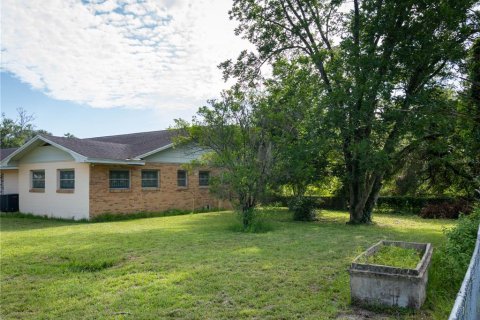 House in Ocala, Florida 4 bedrooms, 307.41 sq.m. № 1848487 - photo 18
