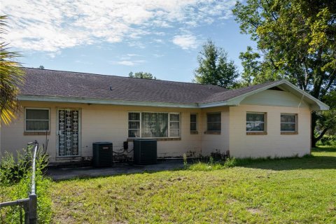 House in Ocala, Florida 4 bedrooms, 307.41 sq.m. № 1848487 - photo 19