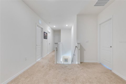 Casa en venta en Clermont, Florida, 4 dormitorios, 232.72 m2 № 1782596 - foto 16
