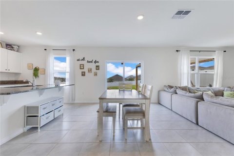 Casa en venta en Clermont, Florida, 4 dormitorios, 232.72 m2 № 1782596 - foto 12