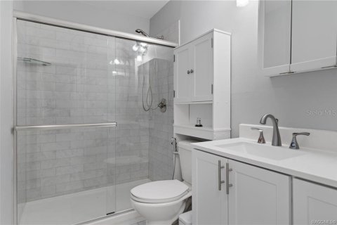 Condo in Inverness, Florida, 2 bedrooms № 2239359 - photo 25