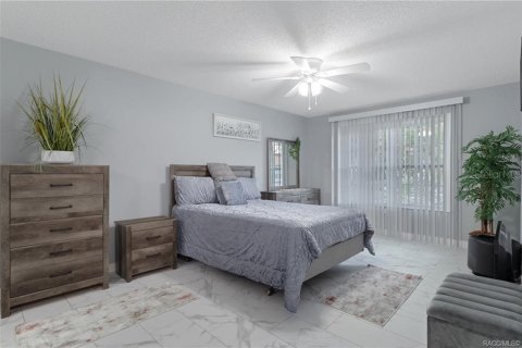 Condo in Inverness, Florida, 2 bedrooms № 2239359 - photo 20
