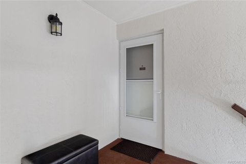 Condo in Inverness, Florida, 2 bedrooms № 2239359 - photo 3