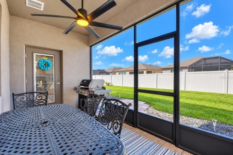 Casa en venta en Davenport, Florida, 2 dormitorios, 132.39 m2 № 2421615 - foto 11