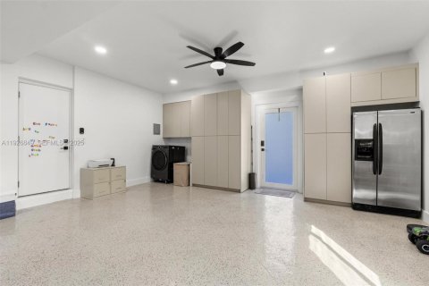 Купить виллу или дом в Хомстед, Флорида 3 спальни, 122.82м2, № 1991620 - фото 21